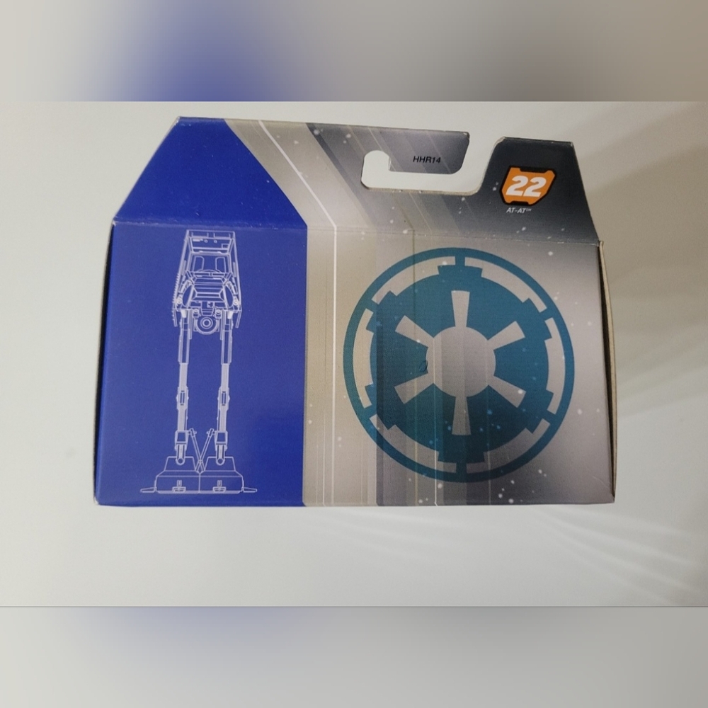 Hot Wheels STAR WARS "Starships Select - Prototype Ships" AT-AT - Picture 8 of 10
